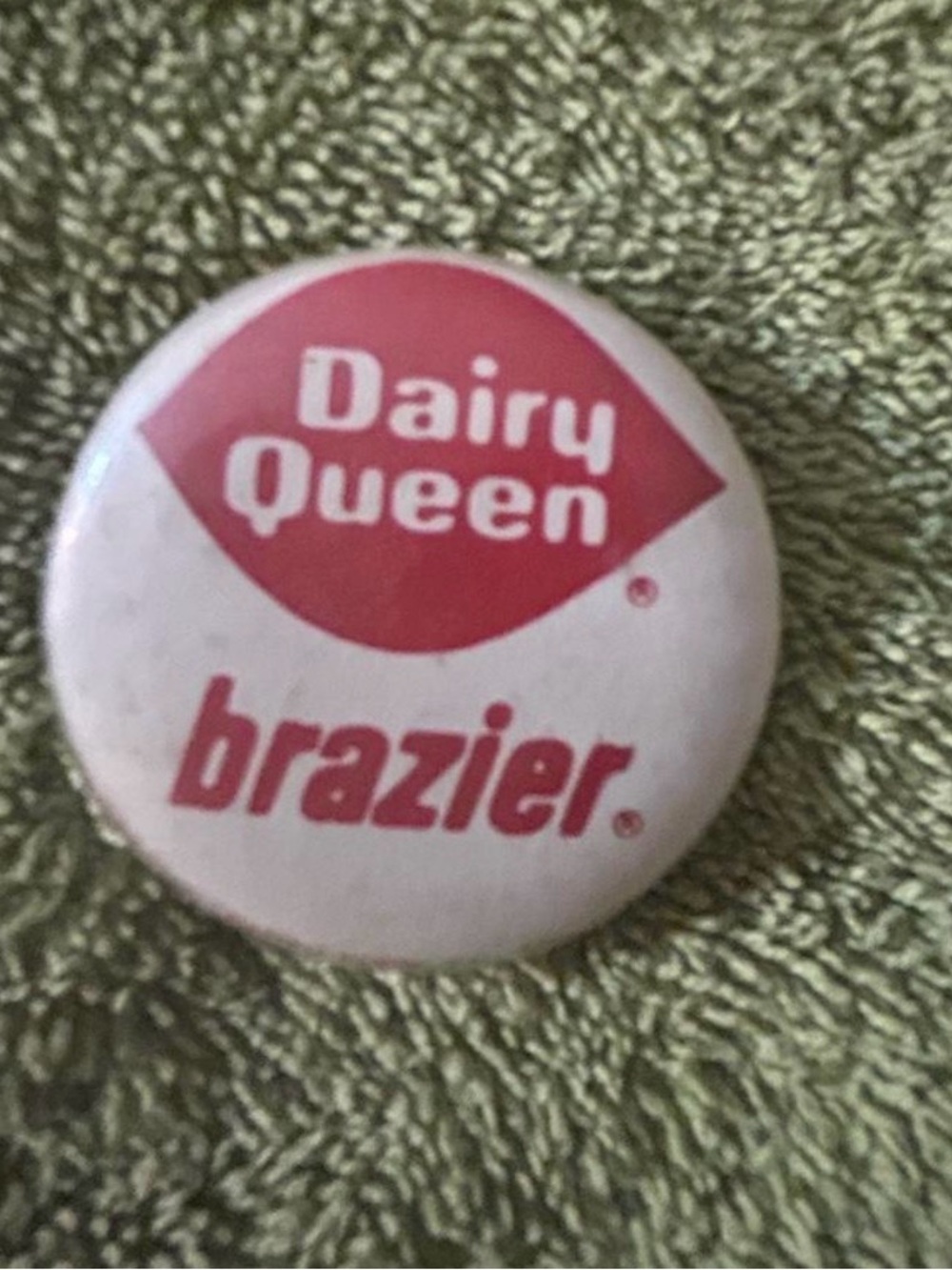 Dairy Queen VTG Brazier  Logo Button